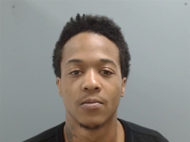 Mugshot of DANDRAIUS LEWIS