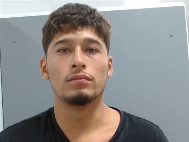 Mugshot of OSCAR BETANCOURT-RUIZ