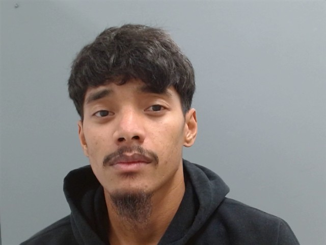 Mugshot of LYLE LANINBIT-LOBJU