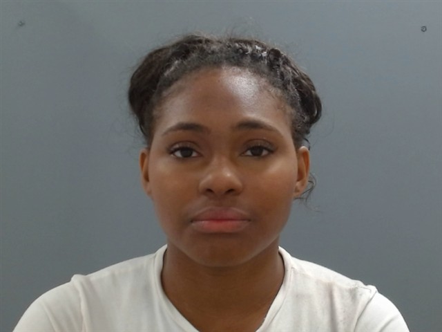 Mugshot of MIKAYLA CRENSHAW