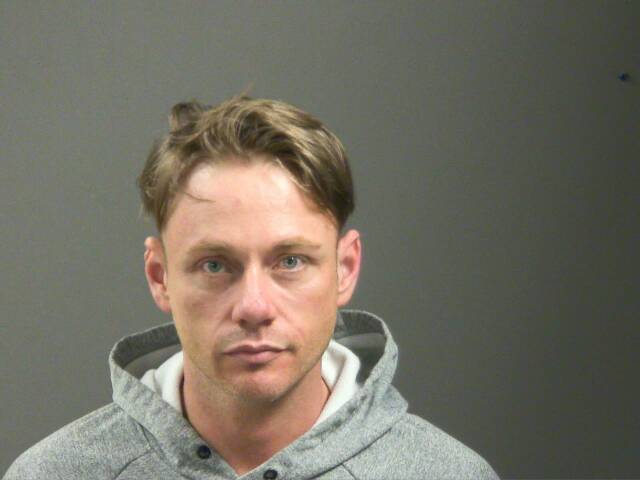 Mugshot of RYAN GLENN