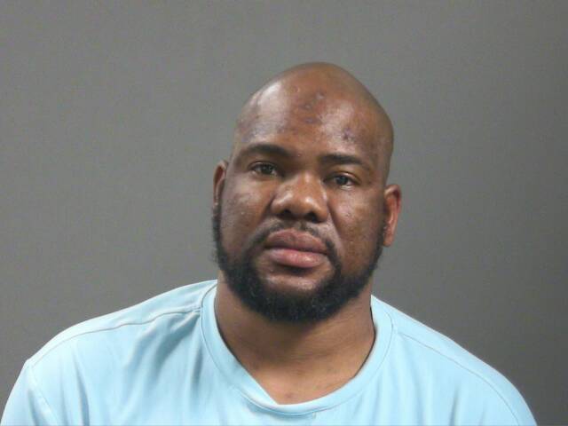 Mugshot of JOSIAS PIERRE