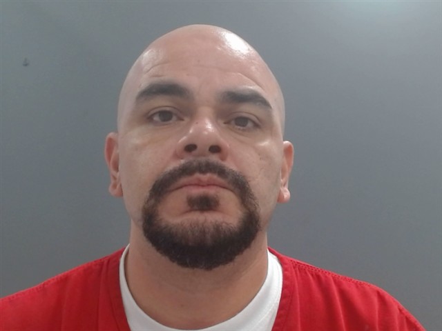 Mugshot of EFRAIN ALANIZ