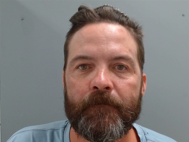 Mugshot of JOHNNY CALHOUN