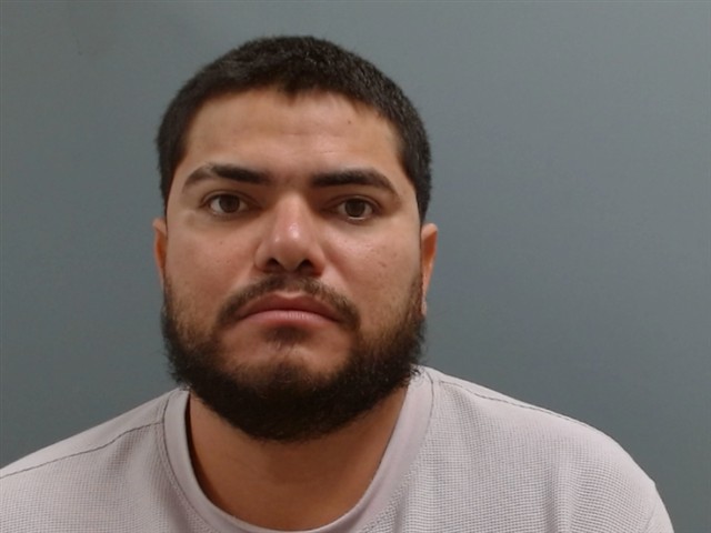 Mugshot of DORIAN CRUZ-MARTINEZ