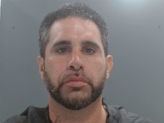 Mugshot of DOUGLAS DAHL