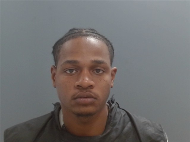 Mugshot of DENETRIS DAVIS