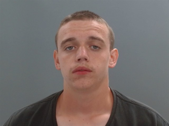 Mugshot of DAKOTA BATTERTON