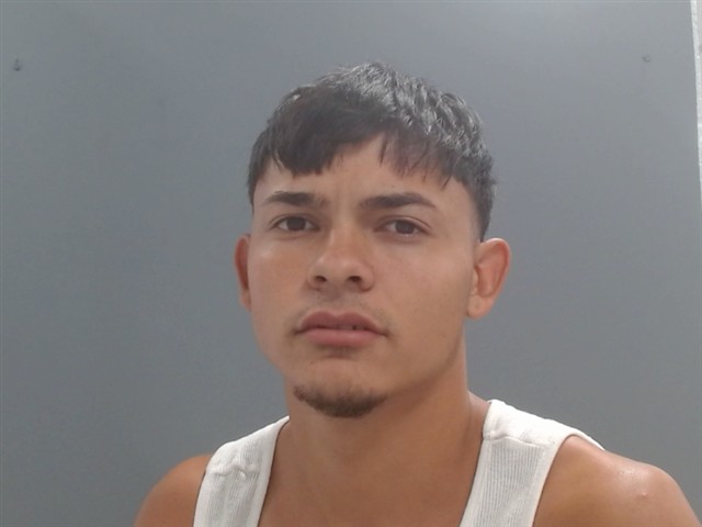 Mugshot of JOSUE FUENTES-GUEVARA