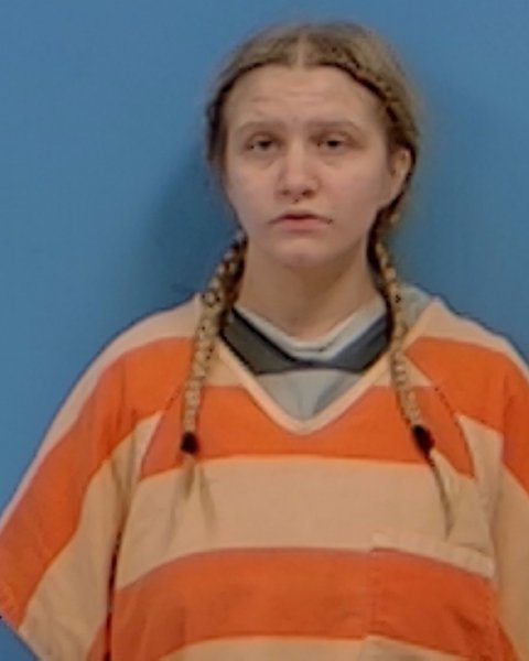Mugshot of Summer Lynn Knuckles