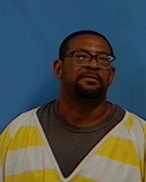 Mugshot of Wade Lamont Shelton