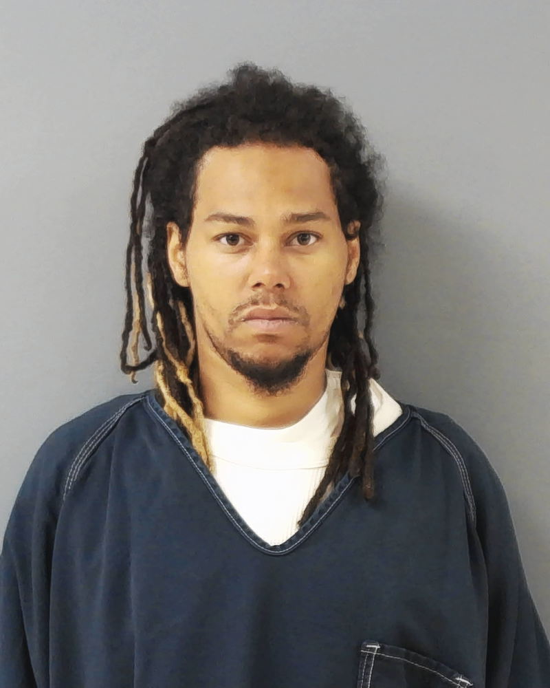 Mugshot of NICHOLAS BYRON ROUNDTREE