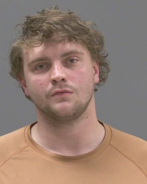 Mugshot of Cole Thomas Earles