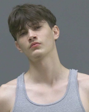 Mugshot of Daniel Russell Chevre
