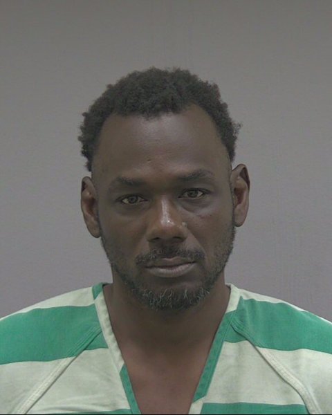 Mugshot of ZACHARY MAURICE HEATH