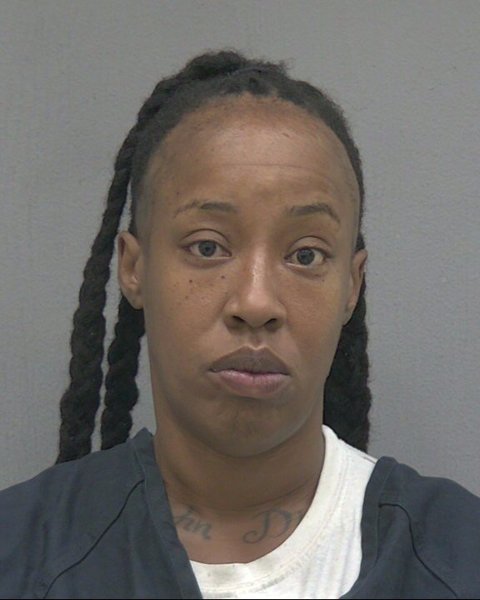 Mugshot of CHRISTYAL SHARDA CARR