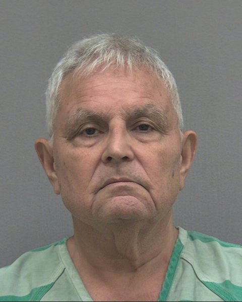 Mugshot of EDGARDO RIVERA