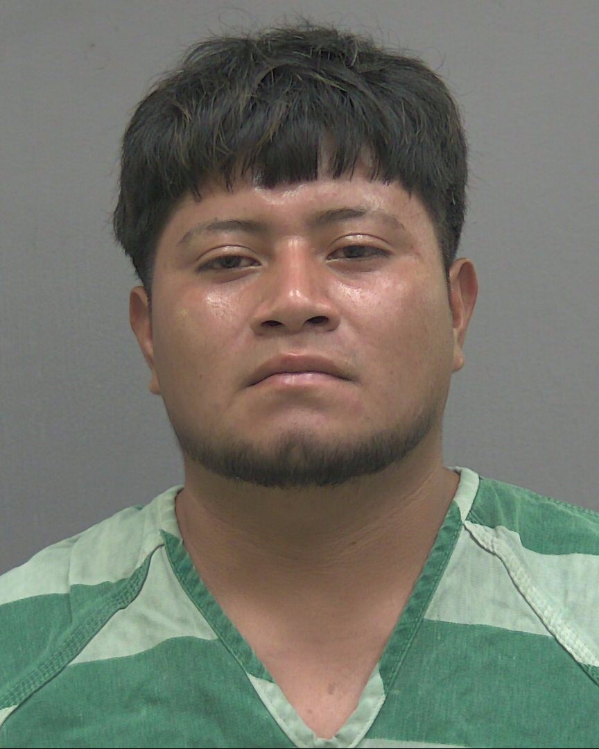 Mugshot of JOSE ROBLERO HERNANDEZ PEREZ
