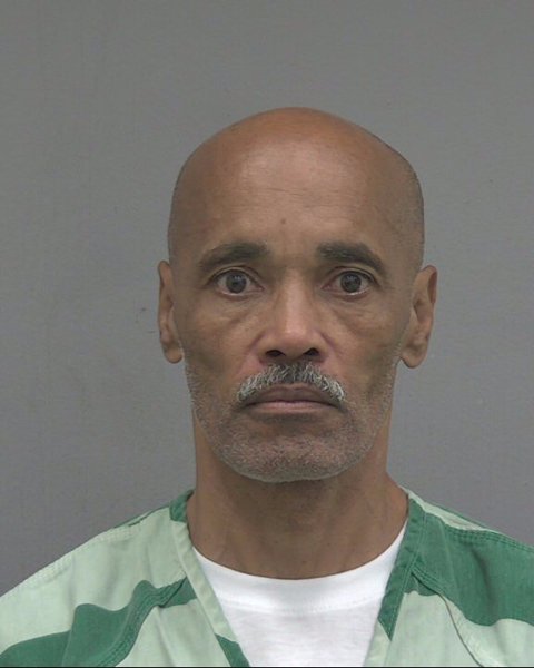Mugshot of TYRONE VALENTINA WHITEHEAD