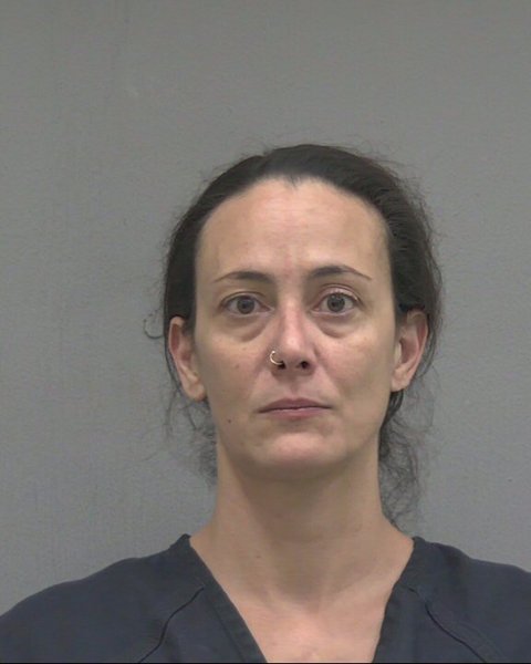 Mugshot of MARIEL HERMINIA DELGADO