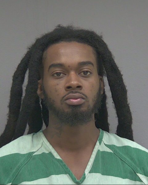 Mugshot of DARIUS ISAIAH CUMMINGS
