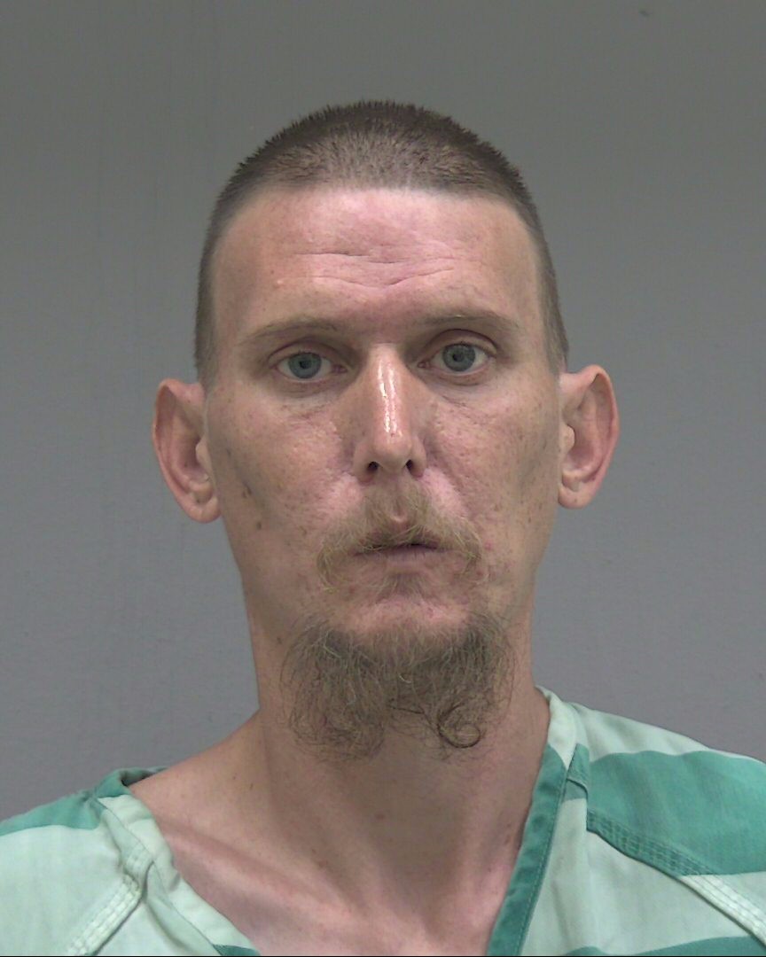 Mugshot of DUSTIN STELTON HOLLAND