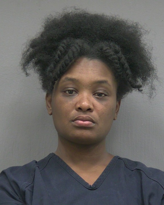 Mugshot of CHENETRICE SHATOYA SIMPSON