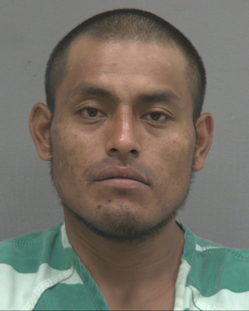 Mugshot of JORGE LUIS PEREZ-TOALA