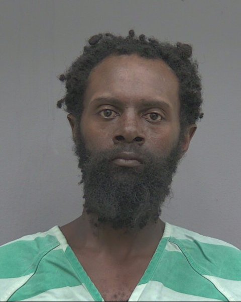 Mugshot of GROVER L SHELTON