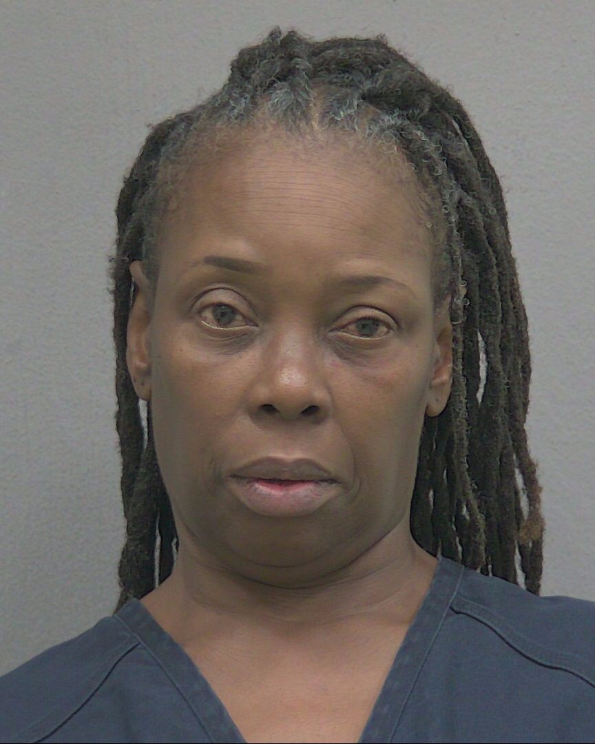 Mugshot of LATONIA ARTAVIA GRIMES