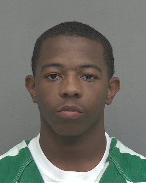 Mugshot of DAMORIE LAMONTAY MILES