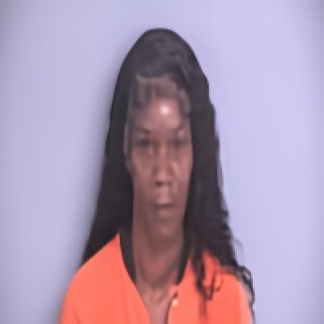 Mugshot of N'CRISHA TIARA MCCUTCHEN