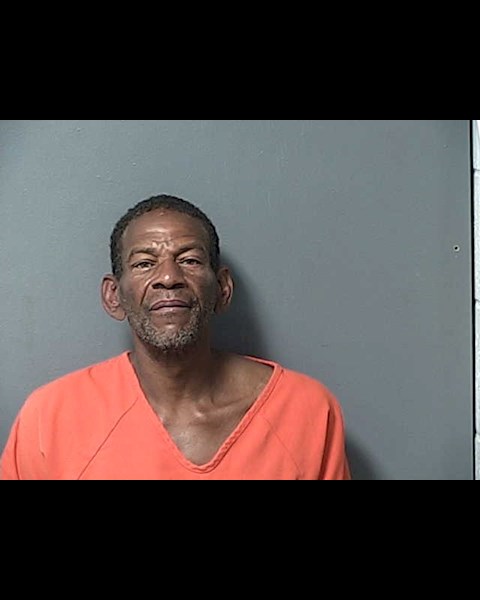 Mugshot of CLARENCE JR REED