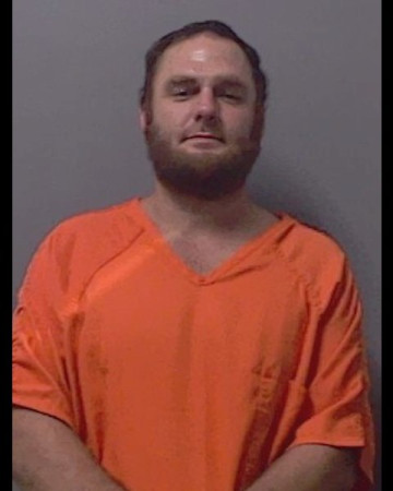 Mugshot of ROYCE TRACY PEADEN