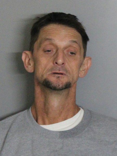 Mugshot of MATTHEW T BERLEUE