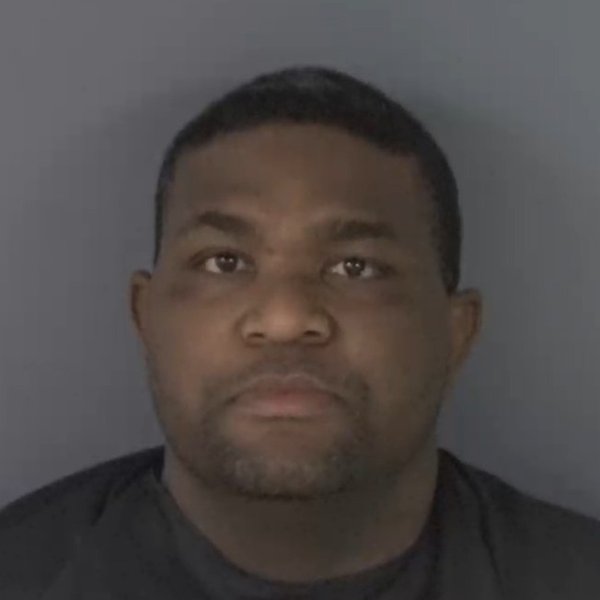 Mugshot of JONATHAN DEON BARGER