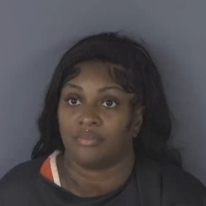 Mugshot of EBONY CHEVION FELDER
