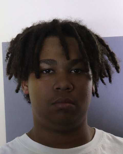 Mugshot of HUNTER LEASE WAHL