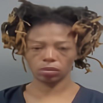 Mugshot of TAMIKA UNTAYE MCARTHUR