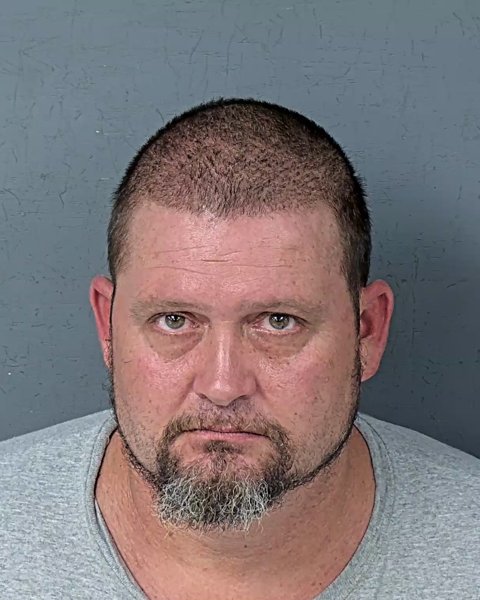 Mugshot of CHRISTOPHER SCOTT LEWIS
