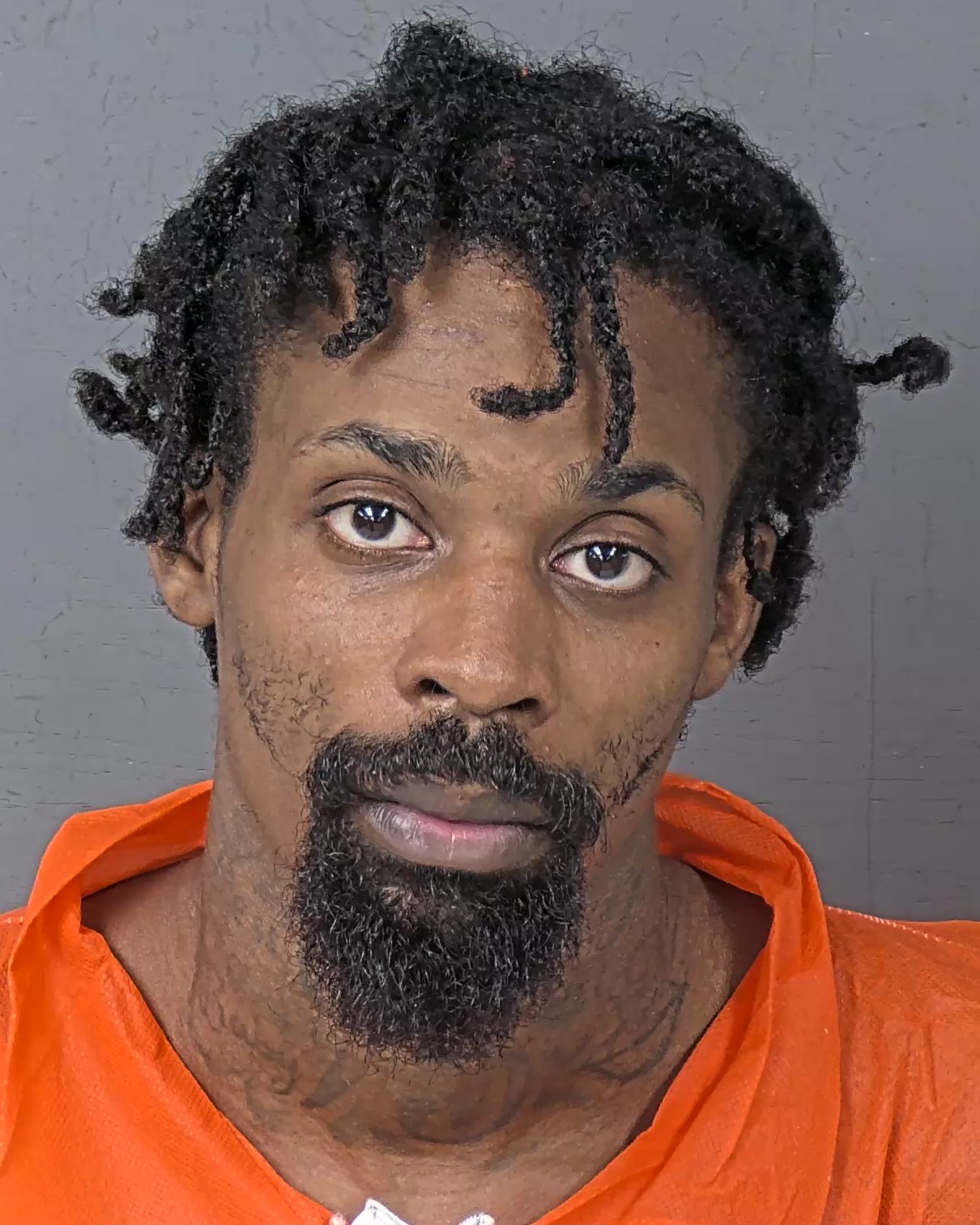 Mugshot of MICHAEL DEVANTE CURRY