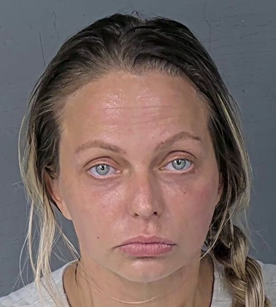Mugshot of CRYSTAL MARIE SELKE