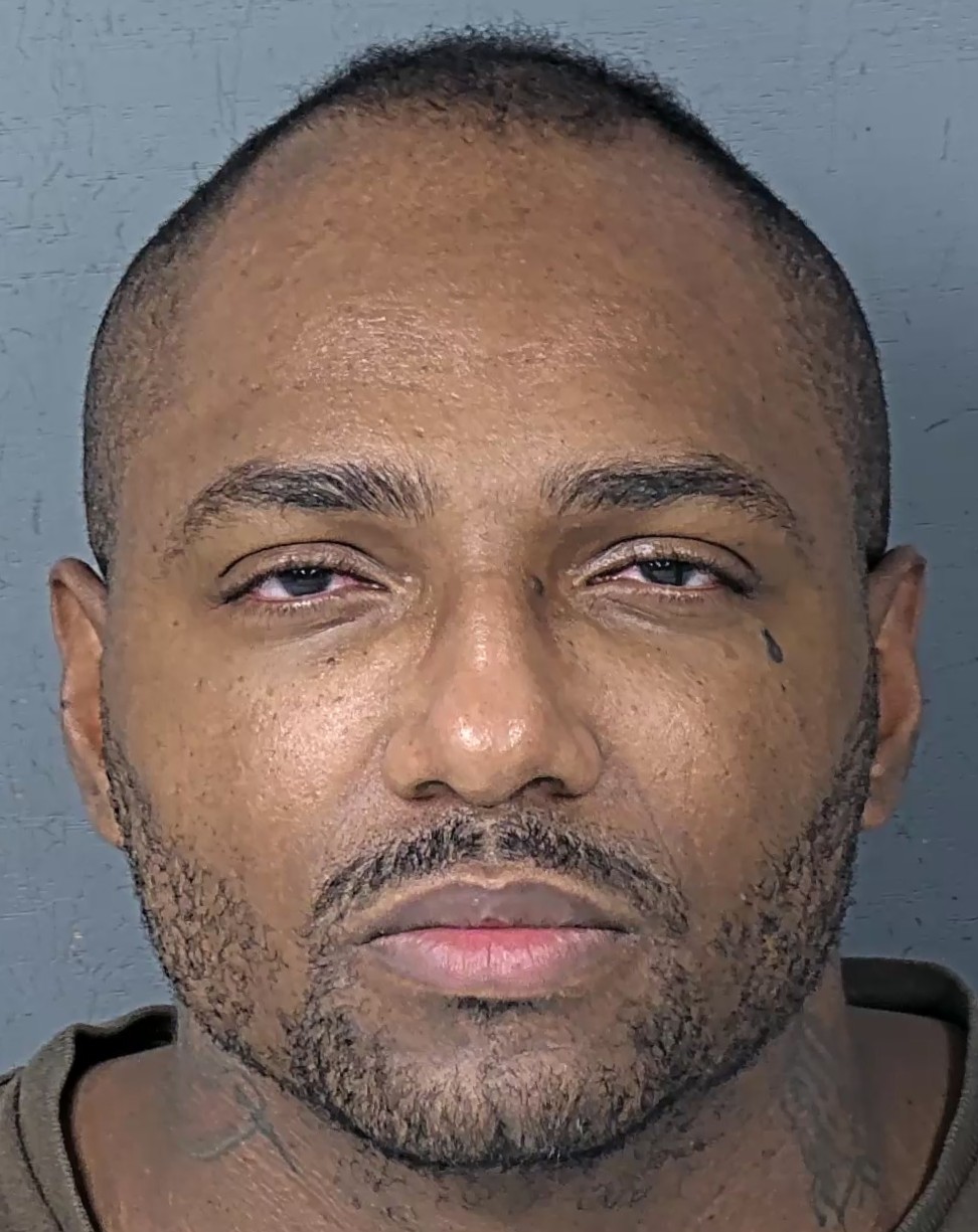 Mugshot of JULIUS SIMMONS