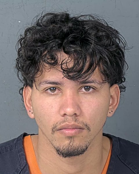 Mugshot of KENDER ANTONIO RODRIGUEZ CARAUCAN