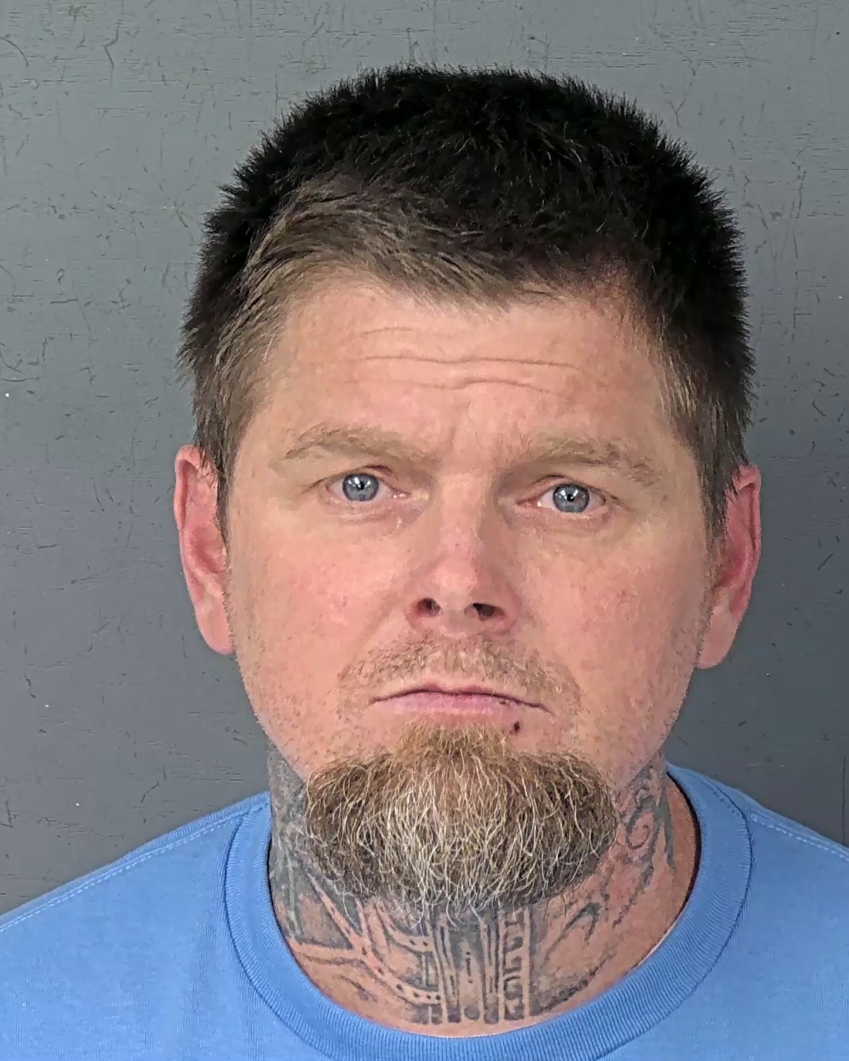 Mugshot of MARK EUGENE LARUE
