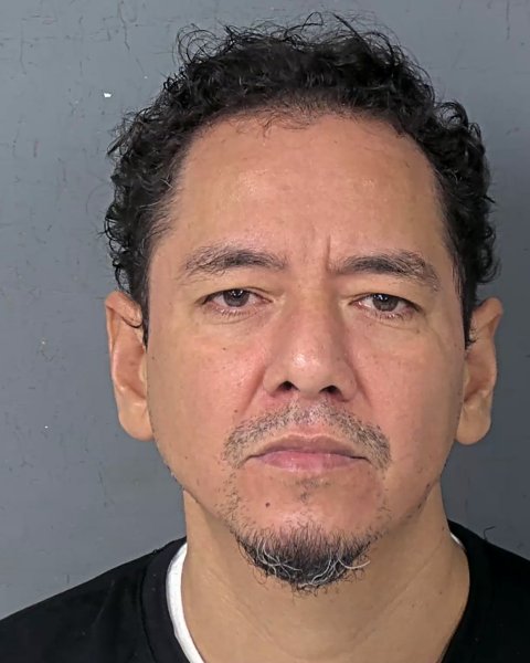 Mugshot of EDGAR LOPEZ-VELASCO
