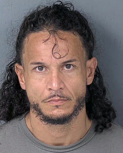 Mugshot of JUAN MANUEL HUERTAS