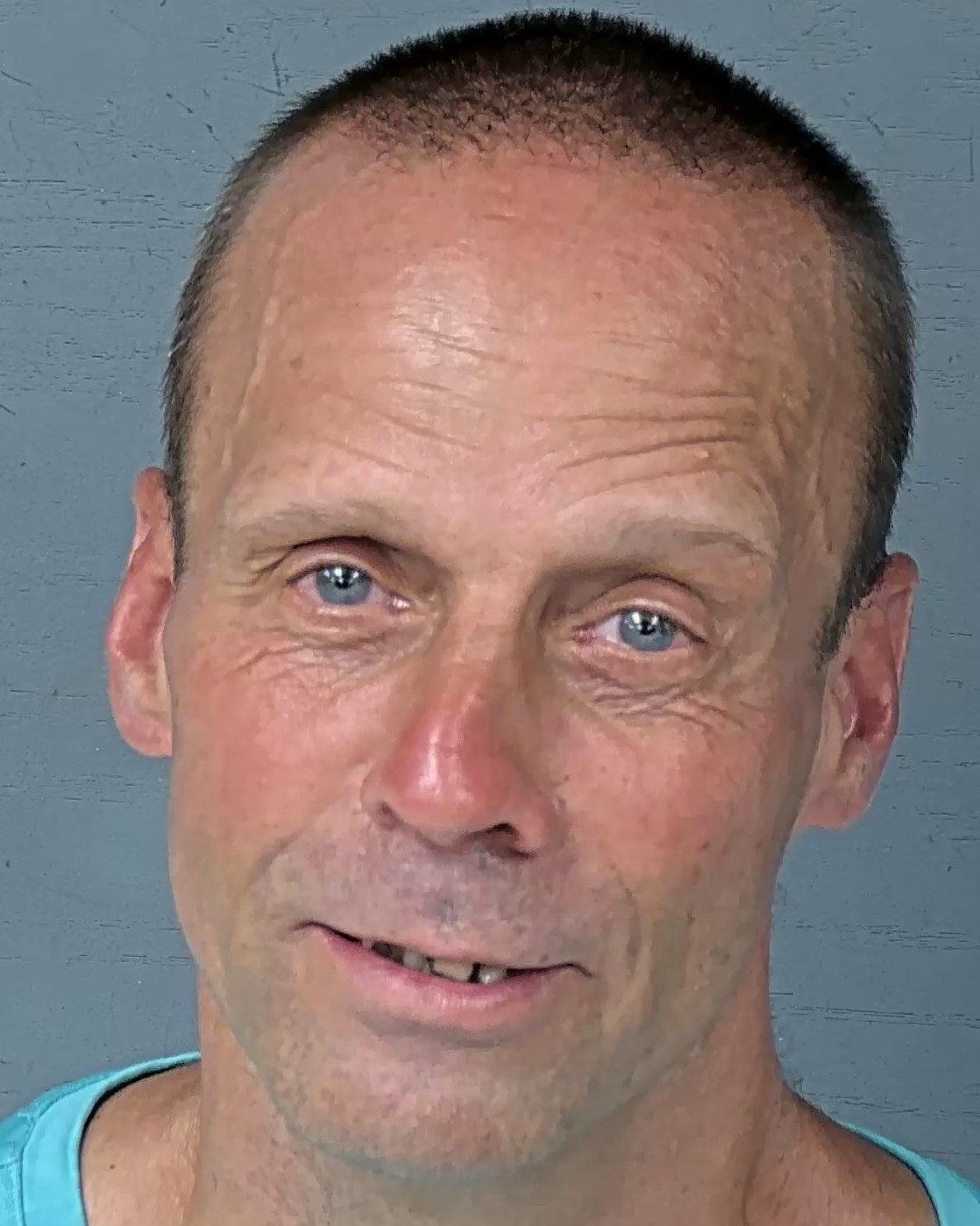 Mugshot of SHANNON L BONESSA