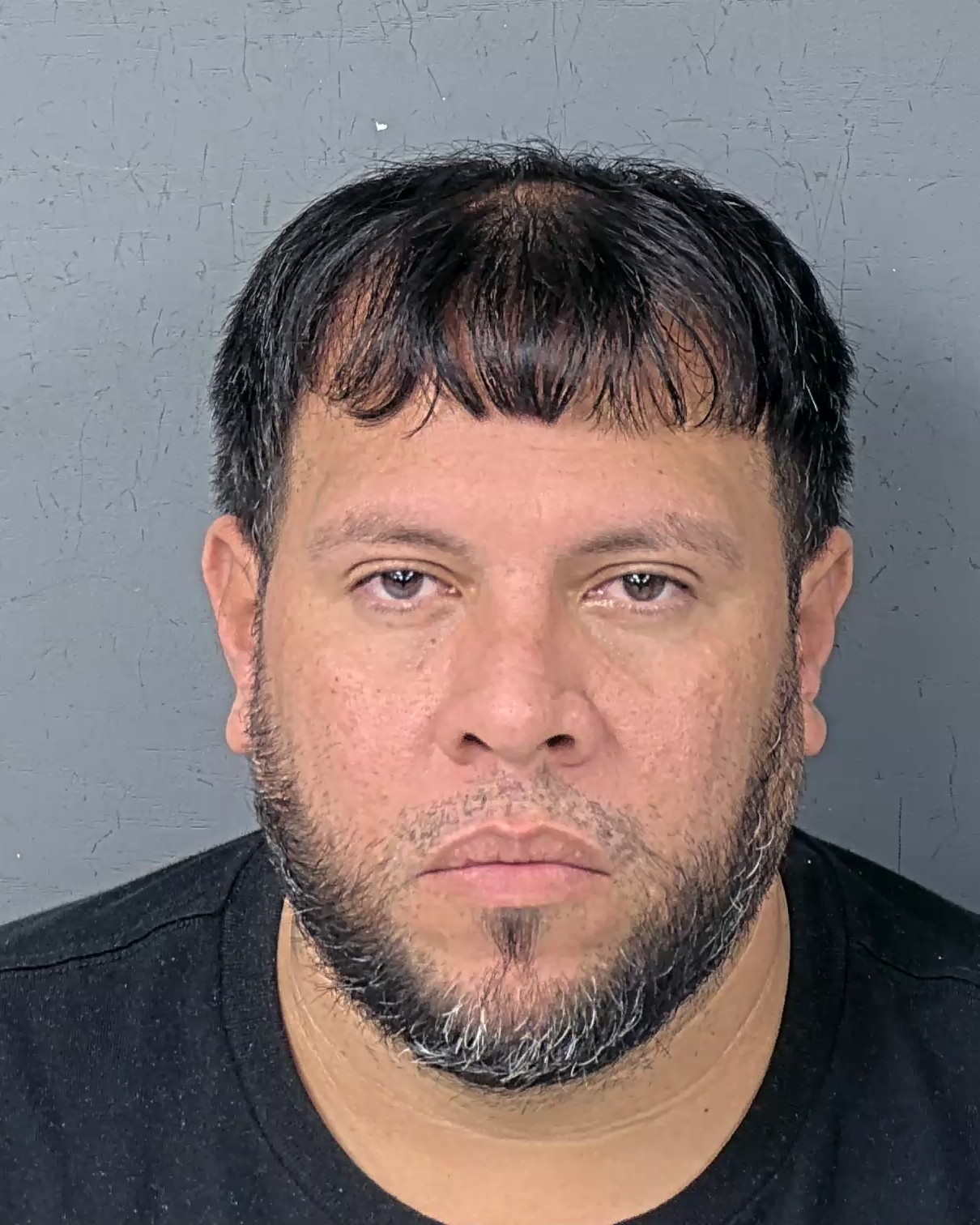 Mugshot of JOSE JUAN ROBLES