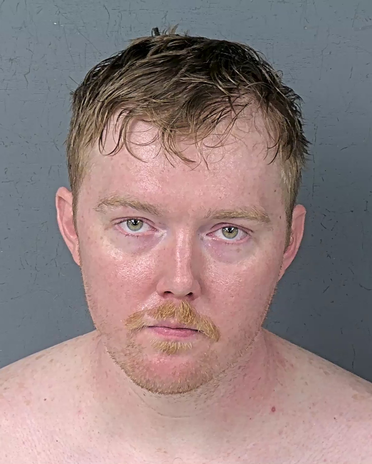 Mugshot of SAMUEL AARON STROUTH